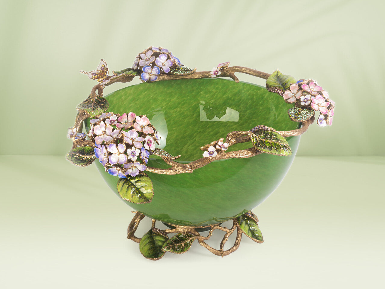 Jay Strongwater Luxury Bowls & Trays | Elegant Décor – Page 2