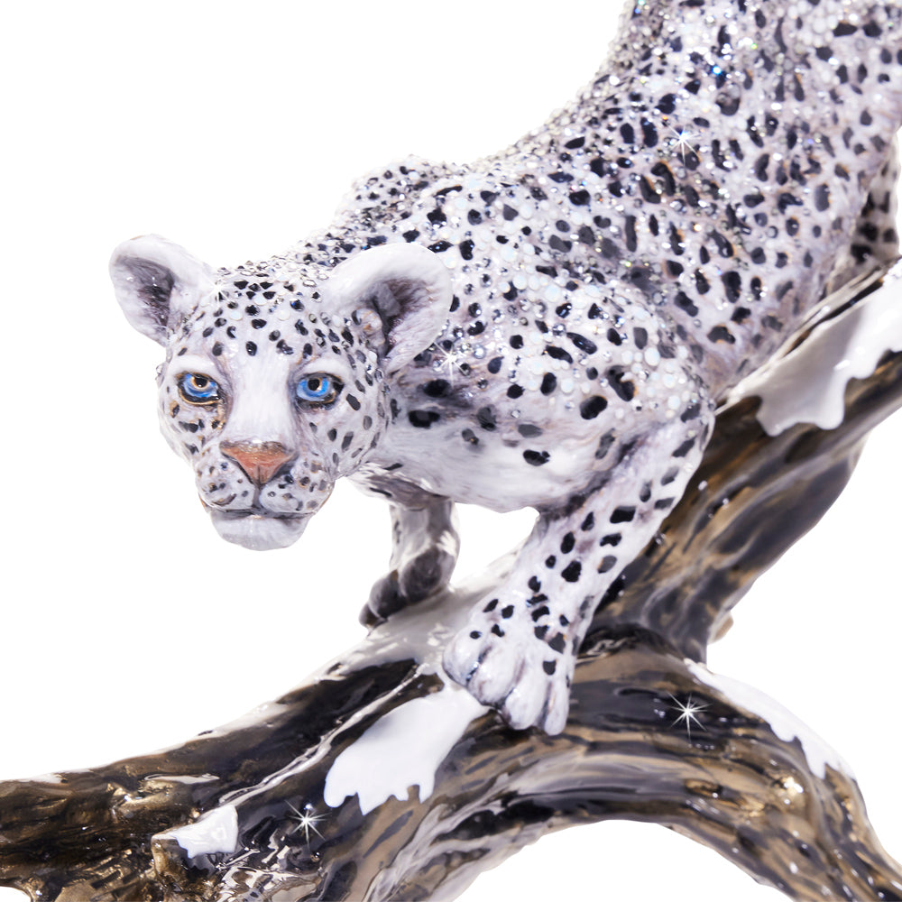 Terron Snow Leopard Descending Branch