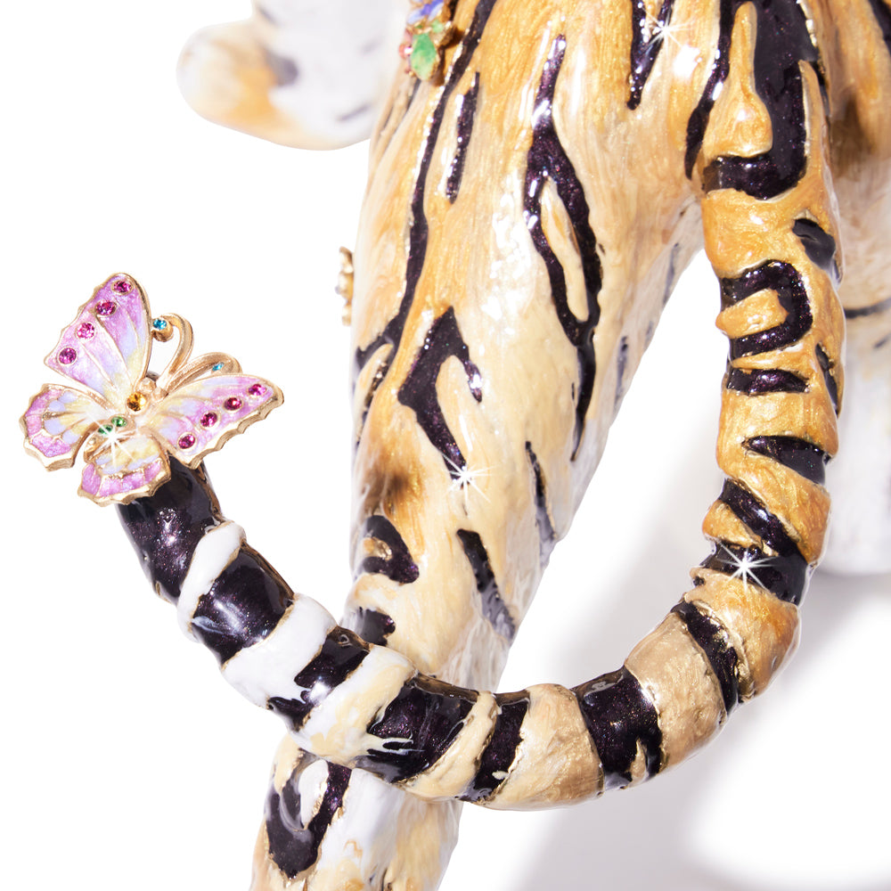 Tiger With Flower Crown – Jay Strongwater